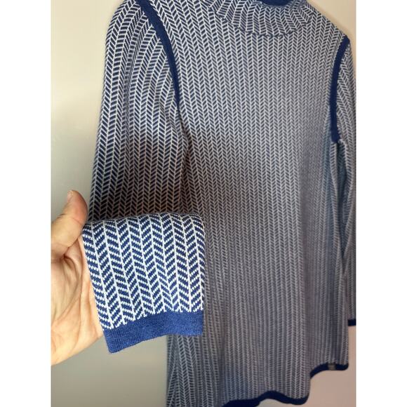 Title Nine Barra Tunic Sweater Medium Blue Herringbone Merino Wool Zip Pocket - Picture 3 of 7